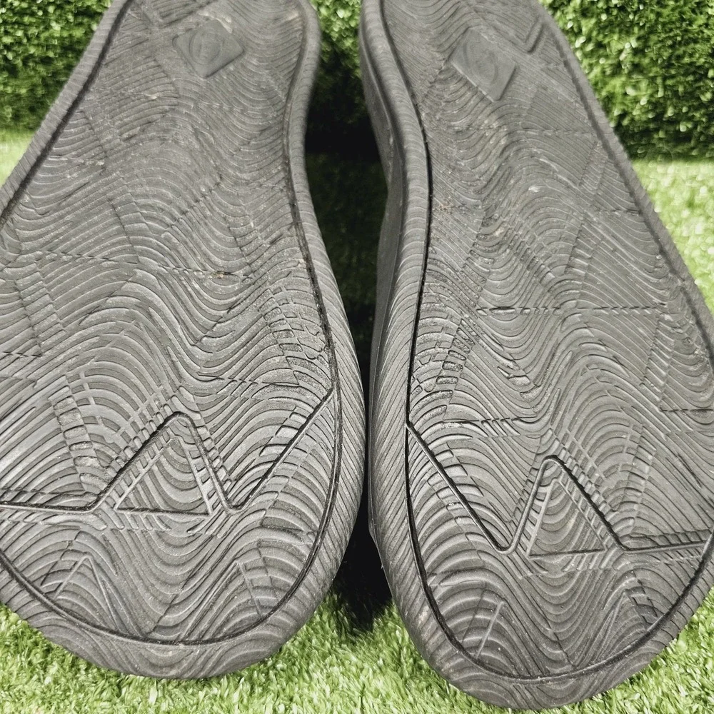 Chaco Chillos Triple Black Sport Slip-On Comfort Adjustable Sandals Mens Size 10